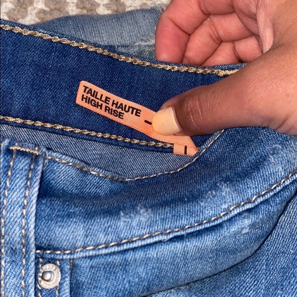 GARAGE SIZE 9 RIPPED HIGHWAISTED JEANS - Picture 2 of 2